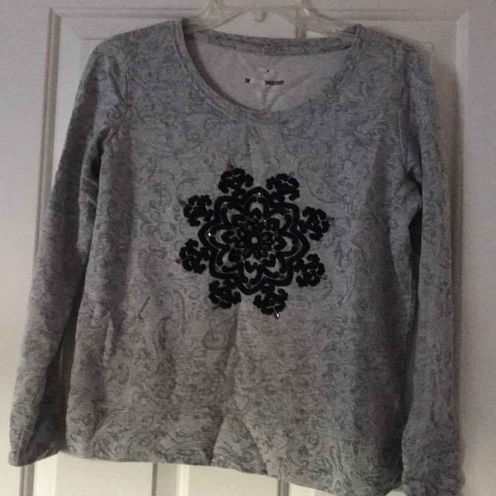 Sweatshirt with a little bling